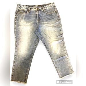 Universal Thread 16 High Rise Straight Jeans